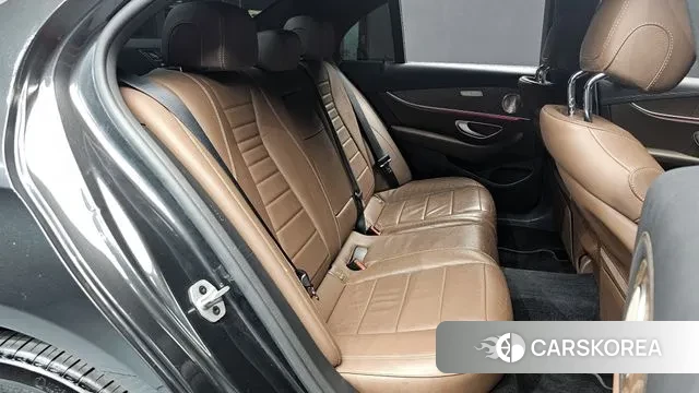 Mercedes-Benz E-Class W213 2021 Серый из Кореи, фото 3