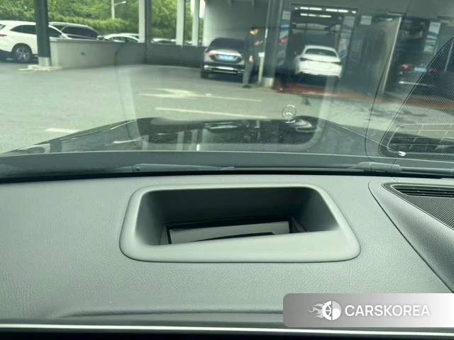 Mercedes-Benz Maybach S-class 2023 Черный из Китая, фото 3