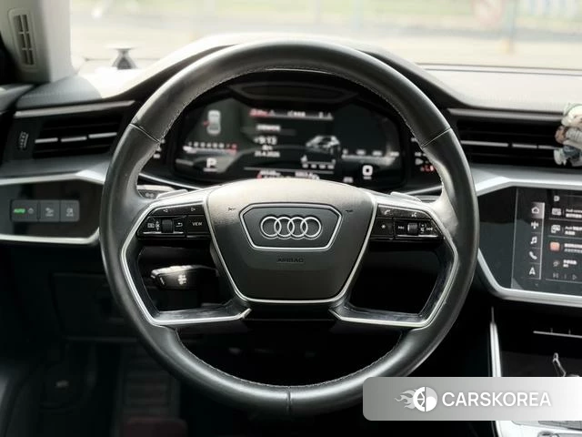Audi A7L 2023 Белый из Китая, фото 3