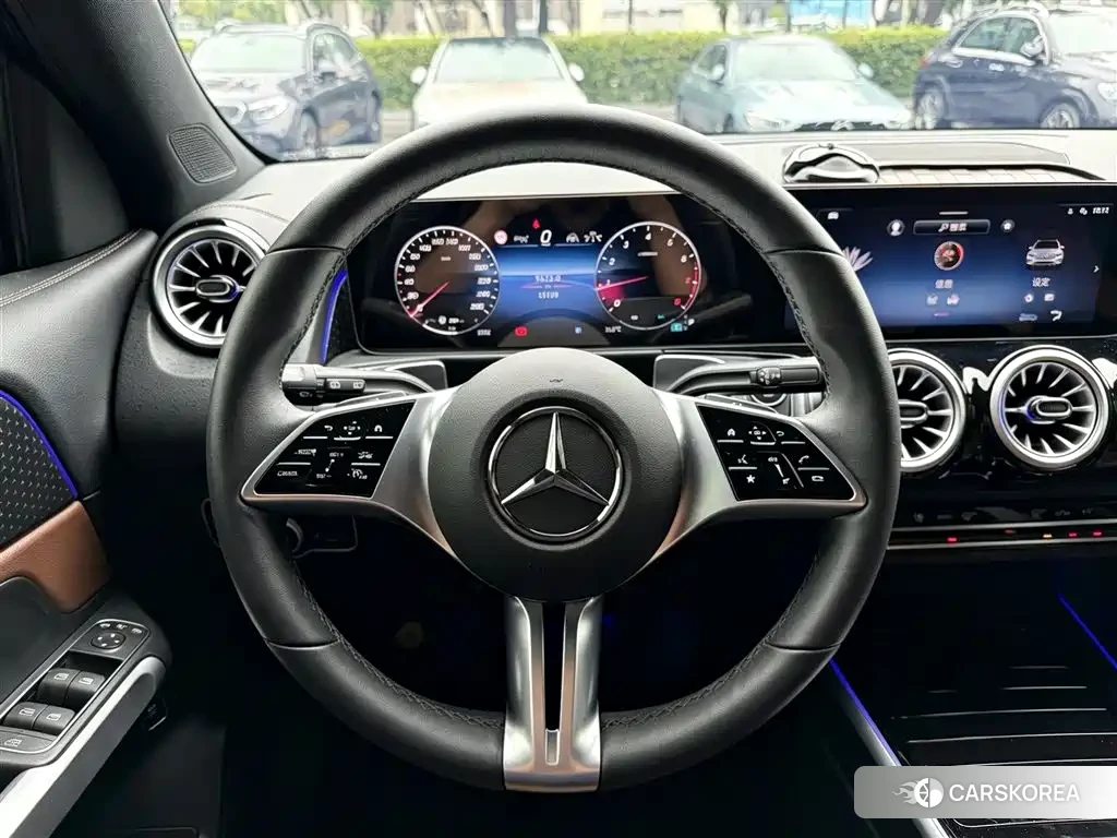Mercedes-Benz GLB 2025 Черный из Китая, фото 3