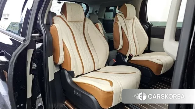 Kia Carnival 4th generation 2023 Черный из Кореи, фото 3
