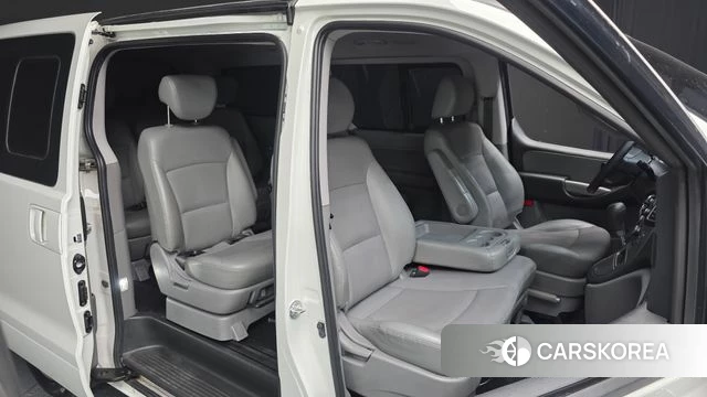 Hyundai The New Grand Starex 2020 Белый из Кореи, фото 3