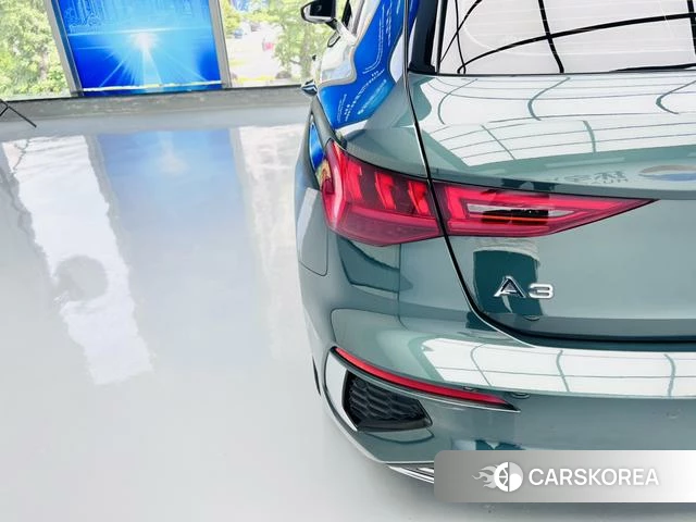 Audi A3 2023 Зеленый из Китая, фото 3