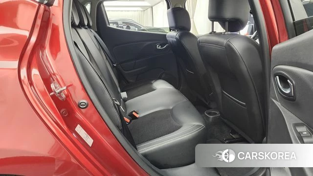 Renault Korea (Samsung) Clio 2019 Красный из Кореи, фото 3