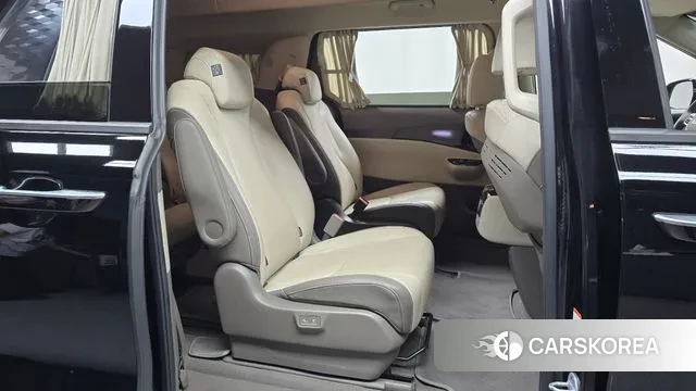 Kia Carnival 4th generation 2021 Черный из Кореи, фото 3