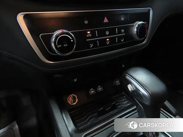 Ssangyong The New Rexton Sports Cannes 2022 Серый из Кореи, фото 3