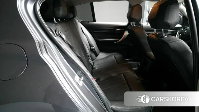 BMW 1 Series (F20) 2018 Серый из Кореи, фото 3