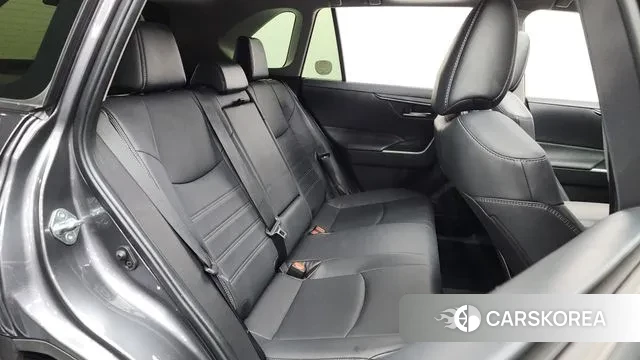 Toyota RAV4 5th Generation 2022 Серый из Кореи, фото 3