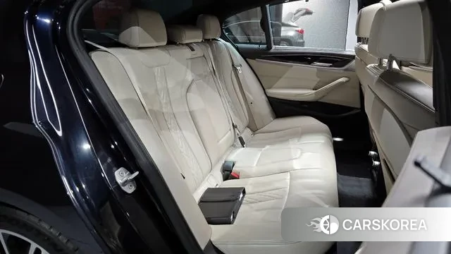 BMW 5 Series (G30) 2019 Синий из Кореи, фото 3