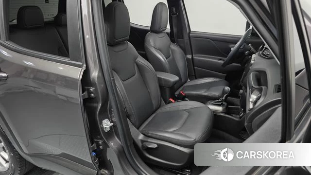 Jeep Renegade 2021 Серый из Кореи, фото 3
