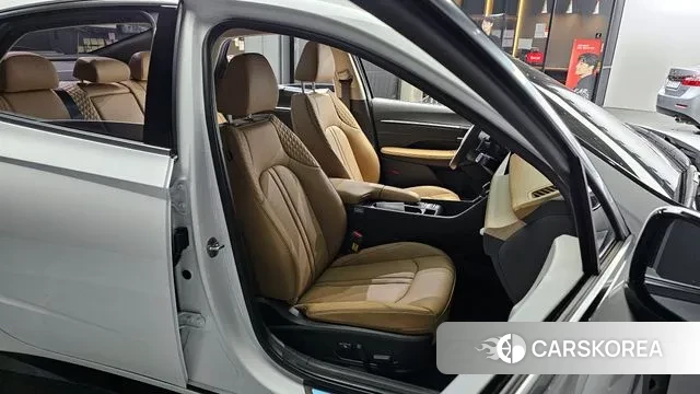 Hyundai Sonata D Edge (DN8) 2024 Белый из Кореи, фото 3