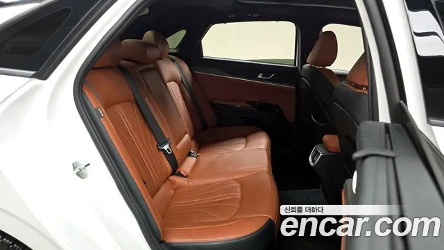 Kia The New K5 Hybrid 3rd generation 2023 Белый из Кореи, фото 3