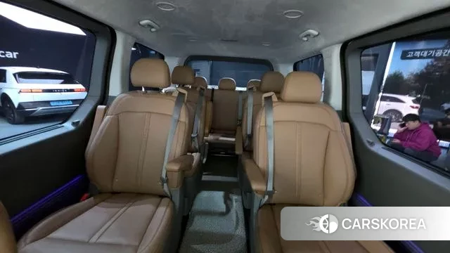 Hyundai Staria 2025 Белый из Кореи, фото 3