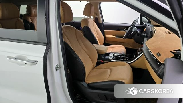 Kia Carnival 4th generation 2023 Белый из Кореи, фото 3