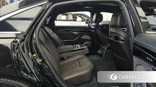 Audi A8 (D5) 2021 Черный из Кореи, фото 3