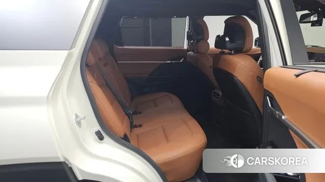 Ssangyong The New Torres 2024 Жемчужный цвет из Кореи, фото 3