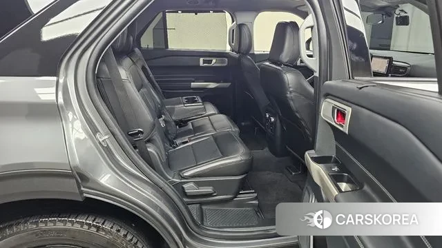 Ford Explorer 6th Generation 2023 Серый из Кореи, фото 3