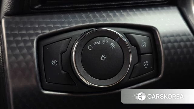 Ford Mustang 2019 Черный из Кореи, фото 3