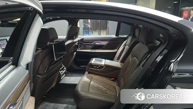 BMW 7 Series (G11) 2021 Черный из Кореи, фото 3