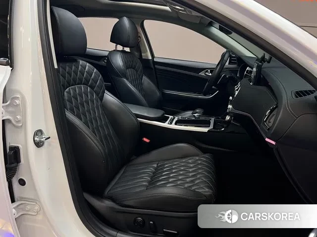 Kia Stinger Meister 2022 Белый из Кореи, фото 3