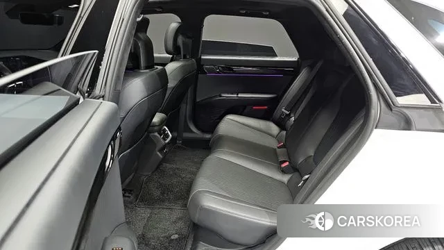 Hyundai Grandeur Hybrid (GN7) 2023 Белый из Кореи, фото 3