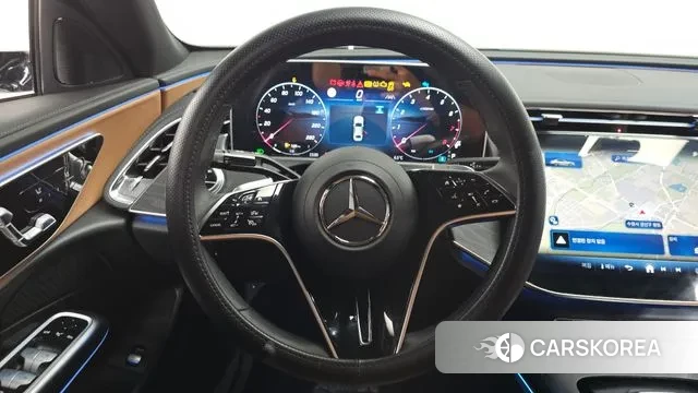 Mercedes-Benz E-Class W214 2024 Белый из Кореи, фото 3