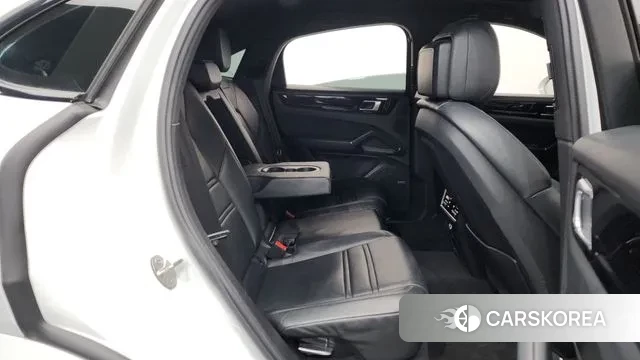 Porsche Cayenne (PO536) 2021 Белый из Кореи, фото 3