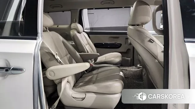 Kia The New Carnival 2019 Белый из Кореи, фото 3