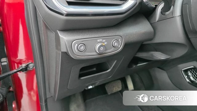 Chevrolet (GM Daewoo) Trailblazer 2020 Красный из Кореи, фото 3