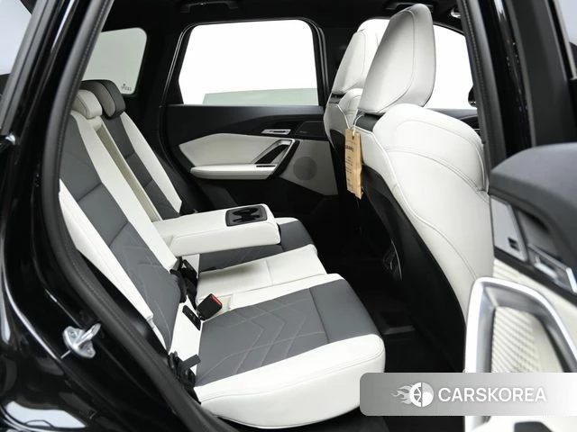 BMW X1 (U11) 2025 Черный из Кореи, фото 3