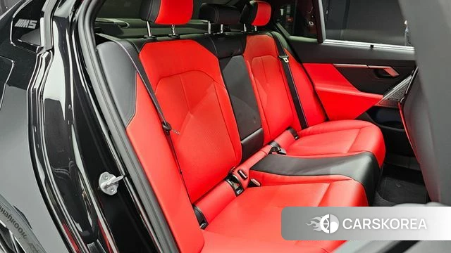 BMW M5 (G90) 2025 Черный из Кореи, фото 3