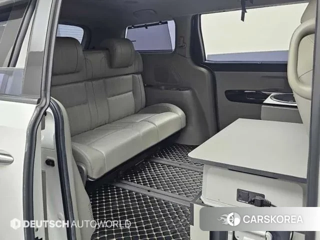 Kia The New Carnival 2019 Белый из Кореи, фото 3