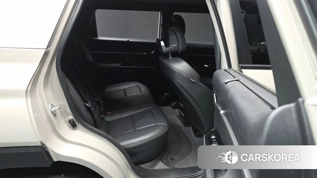 Ssangyong The New Torres 2024 Песочный из Кореи, фото 3