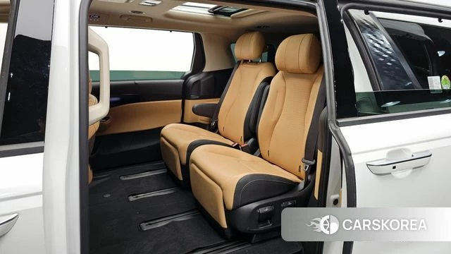 Kia Carnival 4th generation 2023 Белый из Кореи, фото 3