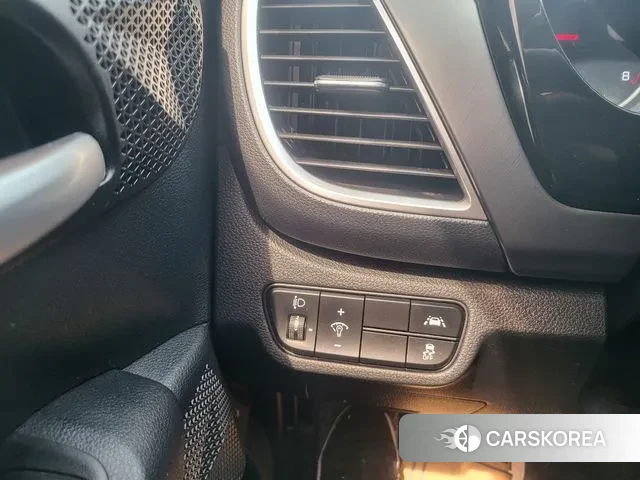 Kia Seltos 2021 Синий из Кореи, фото 3