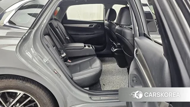 Hyundai The New Grandeur IG 2022 Серебристо-серый из Кореи, фото 3