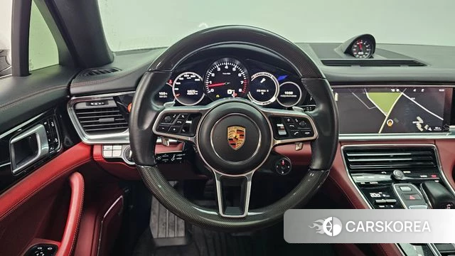 Porsche Panamera (971) 2020 Белый из Кореи, фото 3