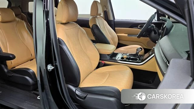 Kia Carnival 4th generation 2022 Черный из Кореи, фото 3