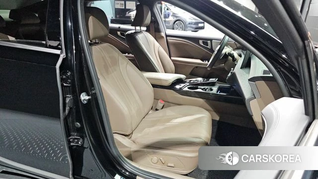 Kia K8 2022 Черный из Кореи, фото 3
