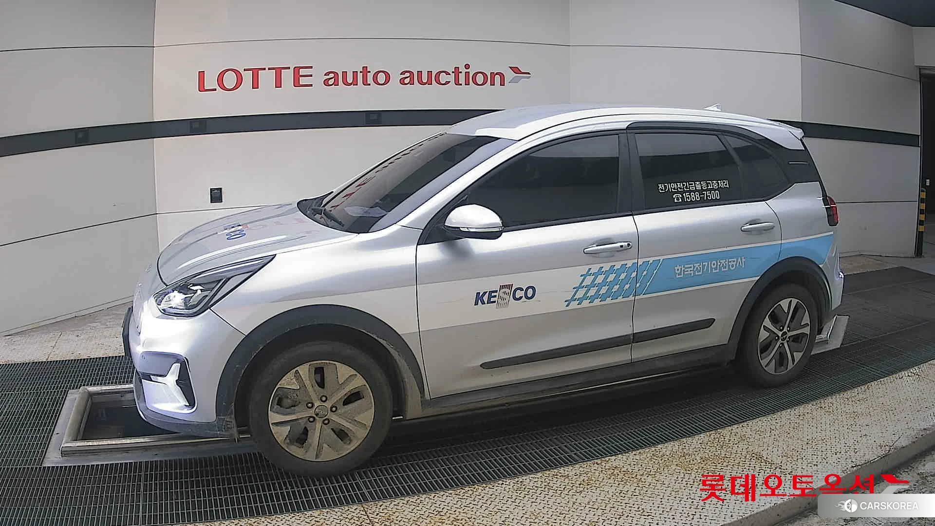 Kia Niro Plus 2023 Sparkling Silver из Кореи, фото 3