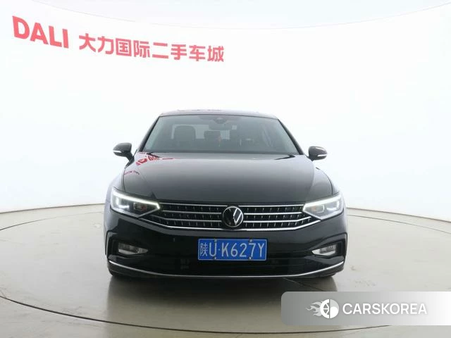 Volkswagen Magotan 2023 Черный из Китая, фото 3