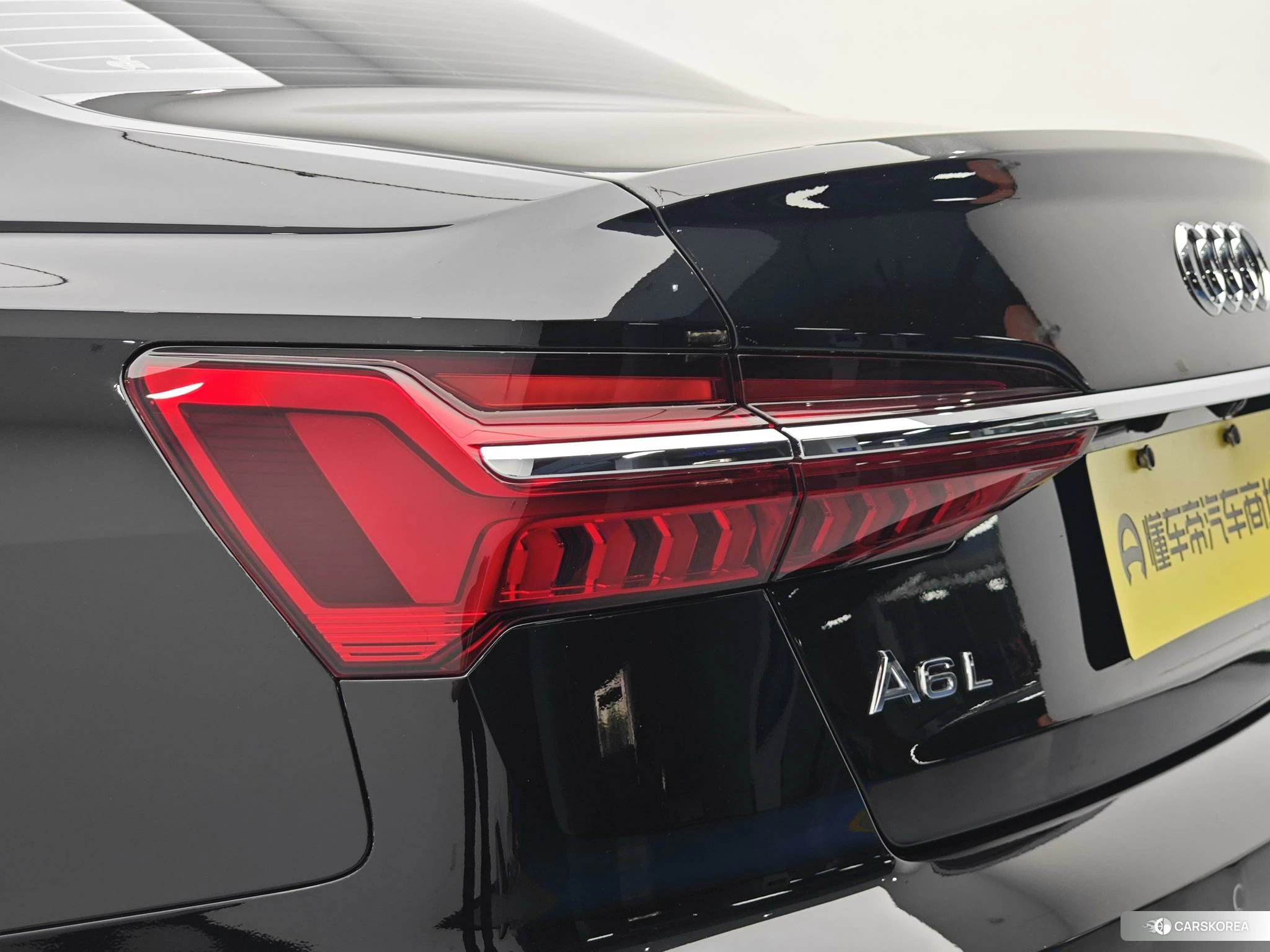 Audi A6L 2023 Черный из Китая, фото 3
