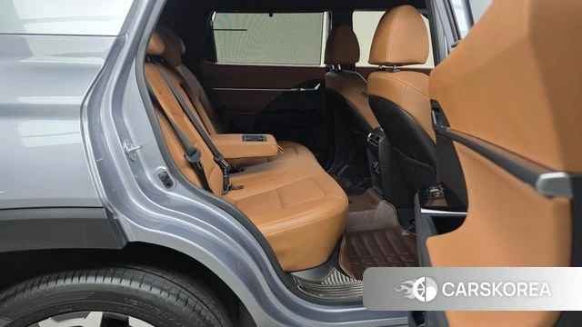 Ssangyong Torres 2022 Серебристо-серый из Кореи, фото 3