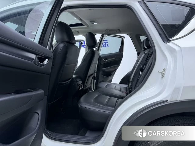 Mazda CX-5 2022 Белый из Китая, фото 3