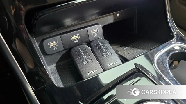 Kia Carnival 4th generation 2023 Черный из Кореи, фото 3