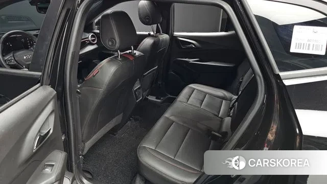 Chevrolet (GM Daewoo) Trax Crossover 2024 Черный из Кореи, фото 3