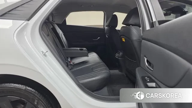 Hyundai Avante (CN7) 2022 Белый из Кореи, фото 3