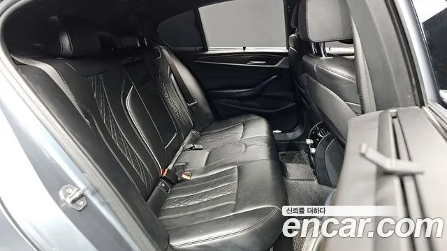 BMW 5 Series (G30) 2018 Серый из Кореи, фото 3