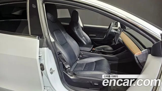 Tesla Model 3 2020 Белый из Кореи, фото 3