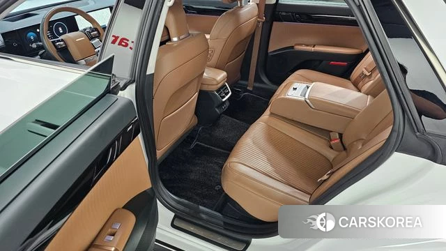 Hyundai Grandeur Hybrid (GN7) 2024 Белый из Кореи, фото 3